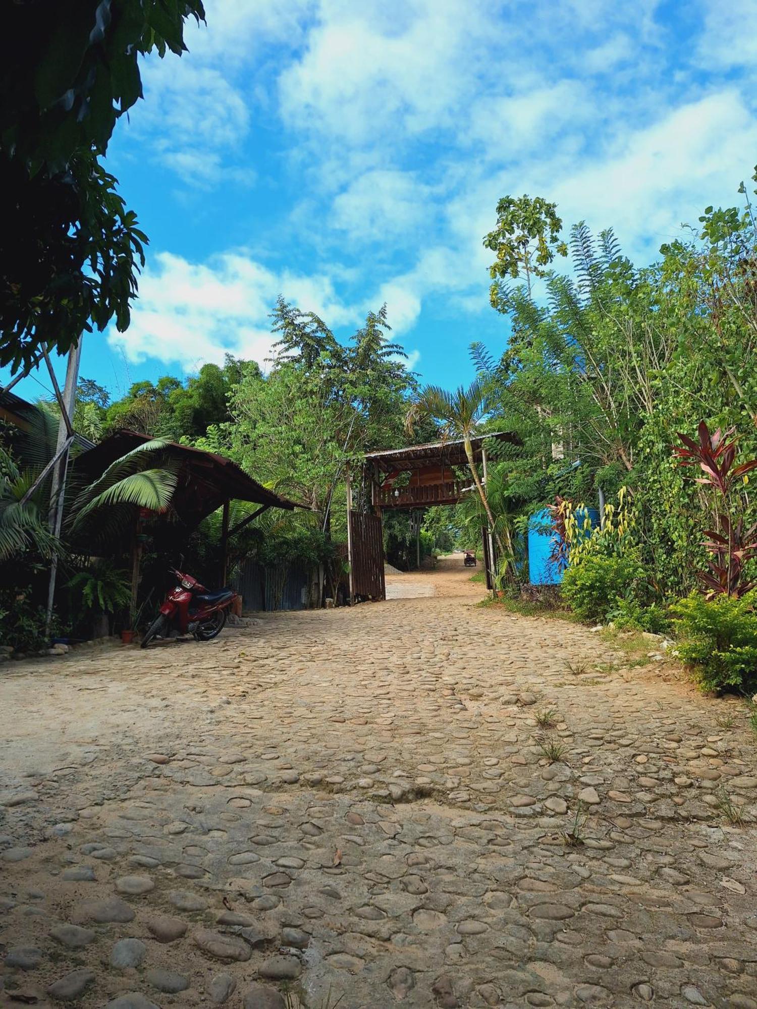 Madera Labrada Lodge Ecologico Tarapoto Eksteriør billede